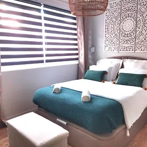 Bed & Breakfast La Petite Perle De, Quimper